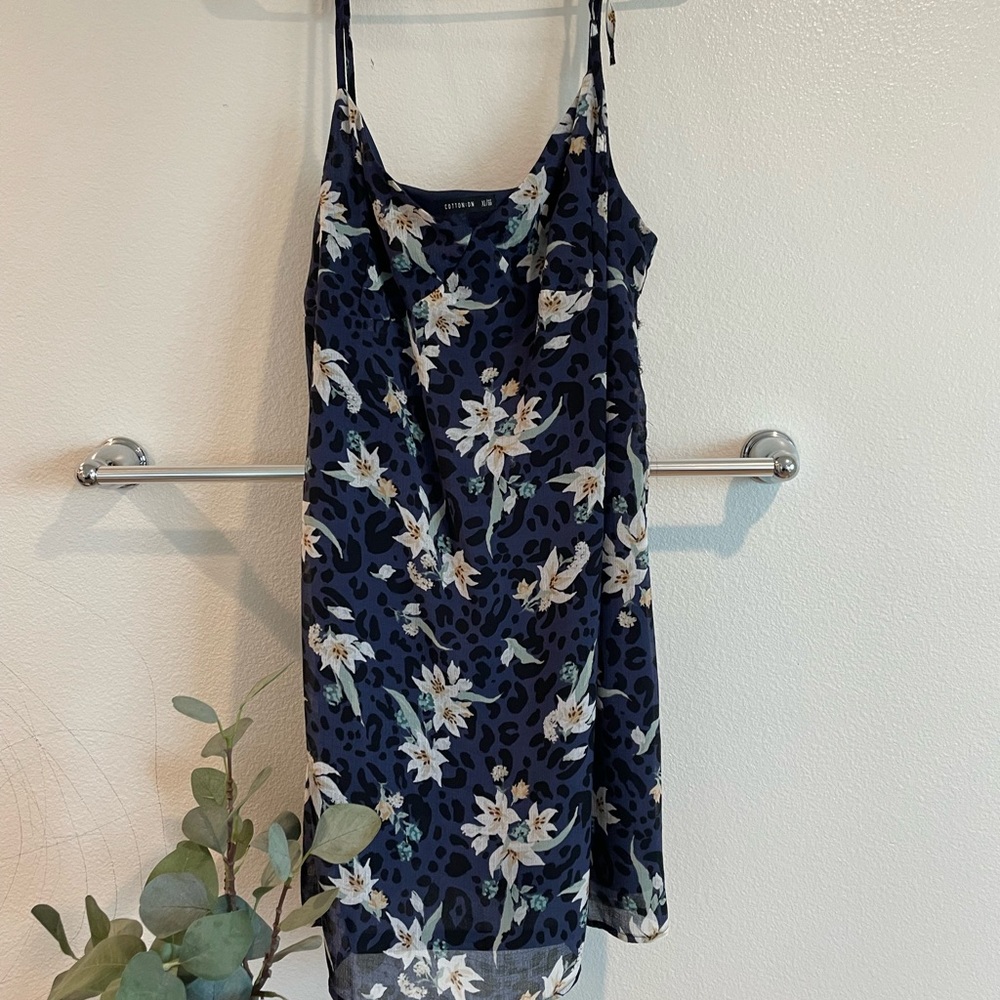 Woman’s dress